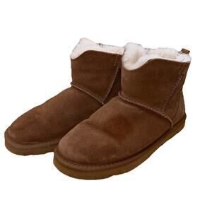 Lamo Willow Boots Women Size 7 Short Suede